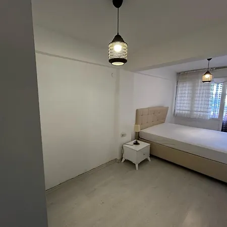 Lejlighed Glorya Apart Spacious 3-room *